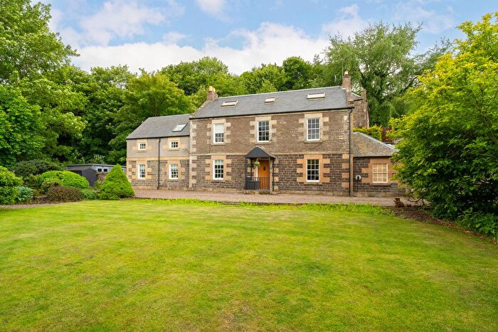 5 Bedroom Detached House For Sale In Craigmill, Newburgh, KY14