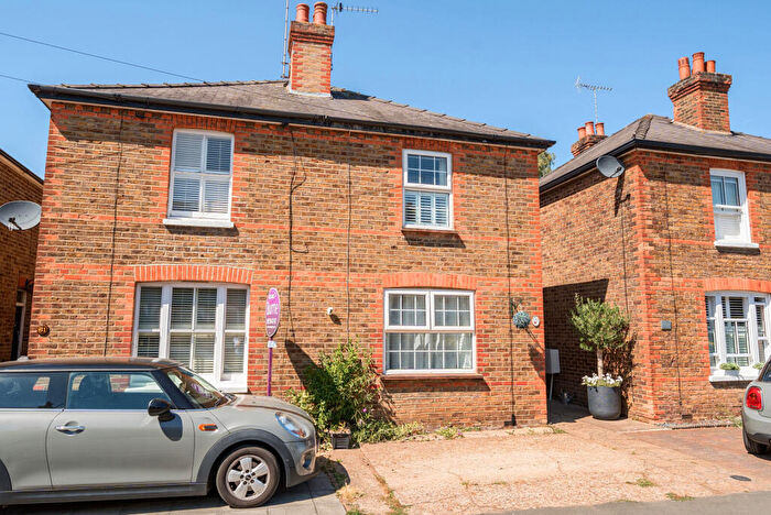 2 Bedroom Semi Detached House For Sale In Hogshill Lane, Cobham, KT11