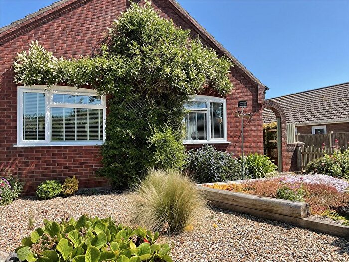 2 Bedroom Bungalow For Sale In Bulls Row, Northrepps, Cromer, Norfolk, NR27