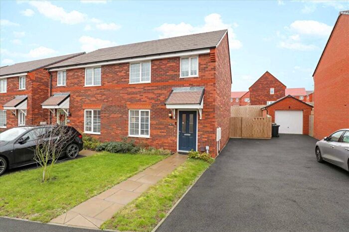 3 Bedroom Semi Detached House For Sale In Franklin Drive, Barton Seagrave, NN15