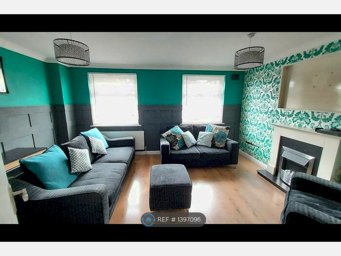 3 Bedroom End Of Terrace House To Rent In Bridge Street, Coventry, CV6