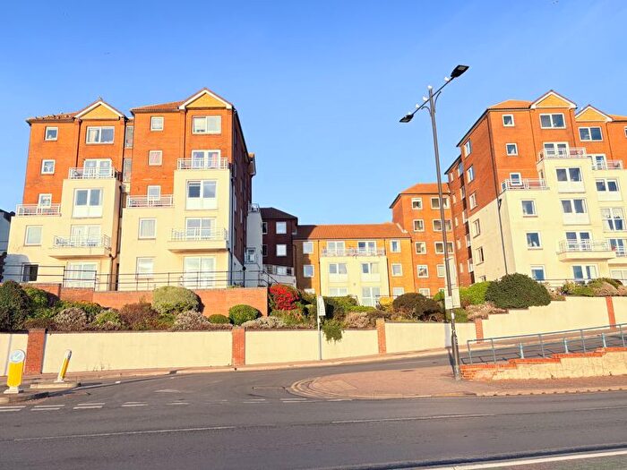 1 Bedroom Property For Sale In Holland Road, Westcliff-On-Sea, SS0
