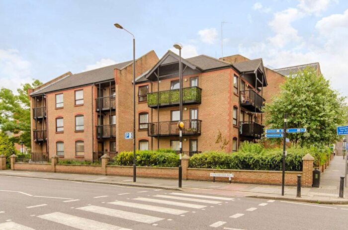 1 Bedroom Flat To Rent In Manchester Road, Isle Of Dogs, London, E14