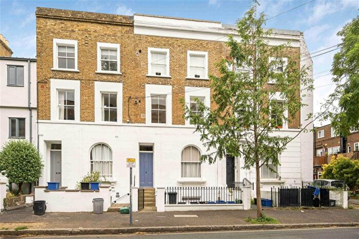 1 Bedroom Detached House To Rent In Arragon Road, Twickenham, TW1