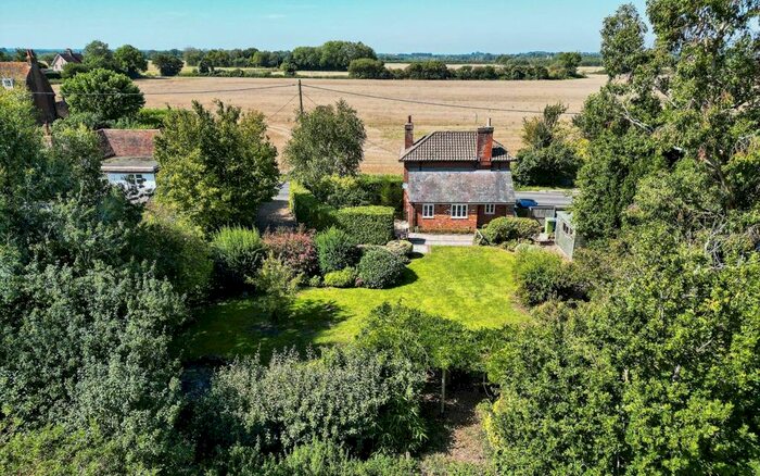 2 Bedroom Detached House For Sale In North Street, Sheldwich, Faversham, ME13