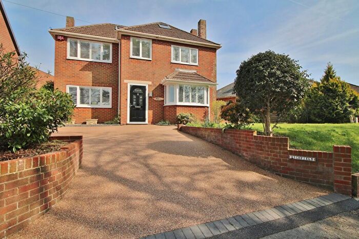 3 Bedroom Detached House For Sale In Staunton Road, Havant, PO9