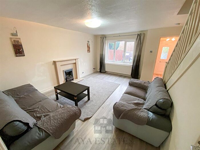 3 Bedroom End Of Terrace House For Sale In Mease Croft, Birmingham, B9
