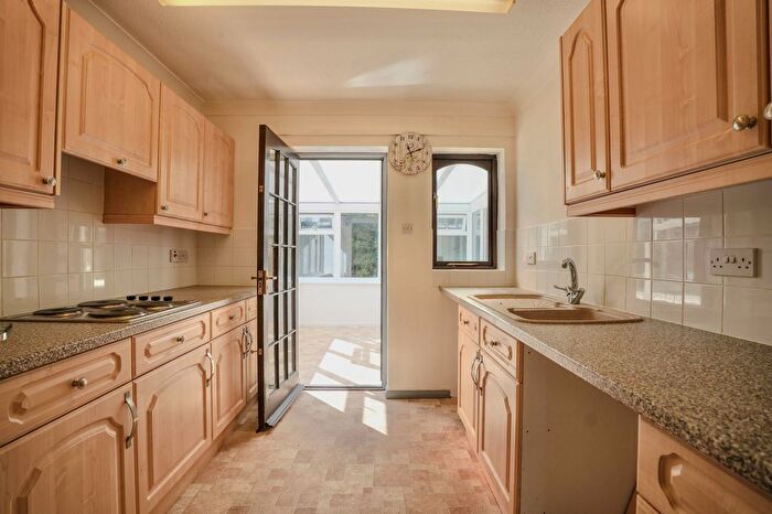 2 Bedroom Detached Bungalow For Sale In Hamilton Close, North Walsham, NR28