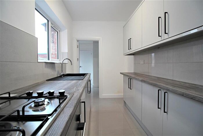 3 Bedroom House To Rent In Filbert Street, Leicester, LE2