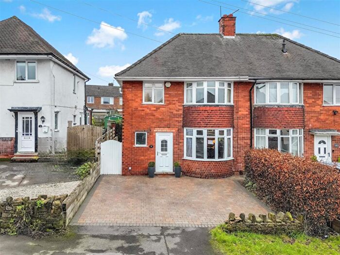 3 Bedroom Semi Detached House For Sale In Newbold Back Lane, Newbold, Chesterfield, S40