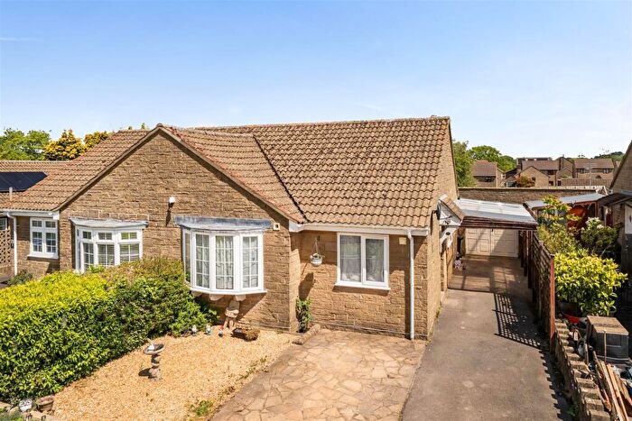 3 Bedroom Semi-Detached Bungalow For Sale In Fairoak Way, Mosterton, DT8
