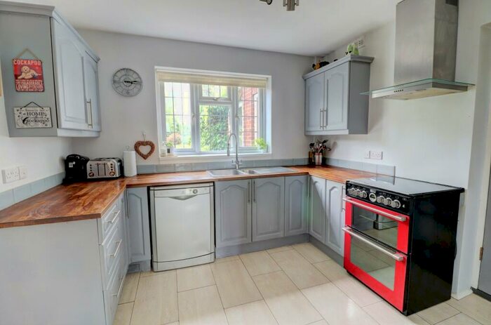 5 Bedroom Semi-Detached House For Sale In Ashley Drive, Penn, High Wycombe, HP10