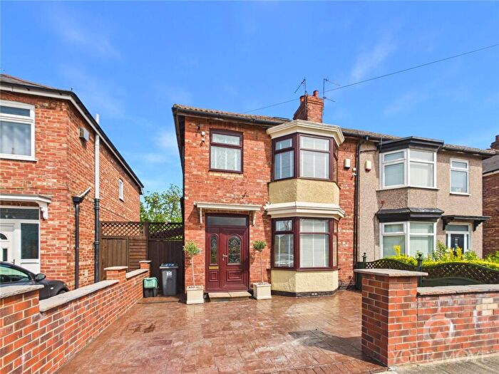 4 Bedroom Semi-Detached House For Sale In Park Lane, Darlington, Durham, DL1