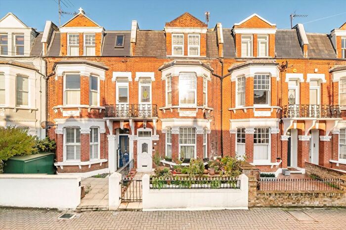 5 Bedroom Property For Sale In Norroy Road, Putney, SW15