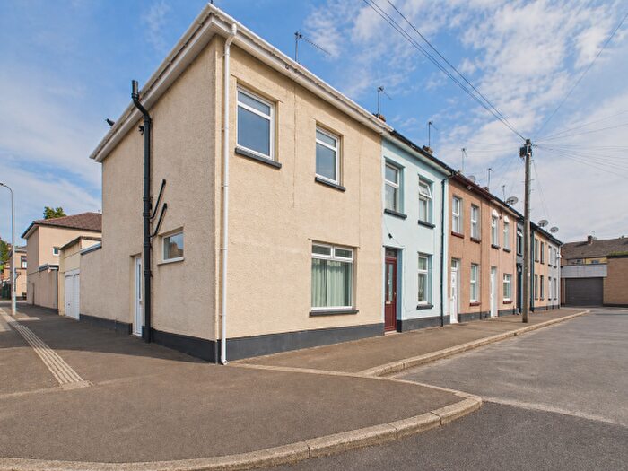 2 Bedroom End Of Terrace House For Sale In Canon Street, Newport, NP19