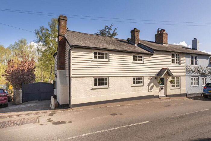 4 Bedroom Semi-Detached House For Sale In High Street, Whitwell, SG4