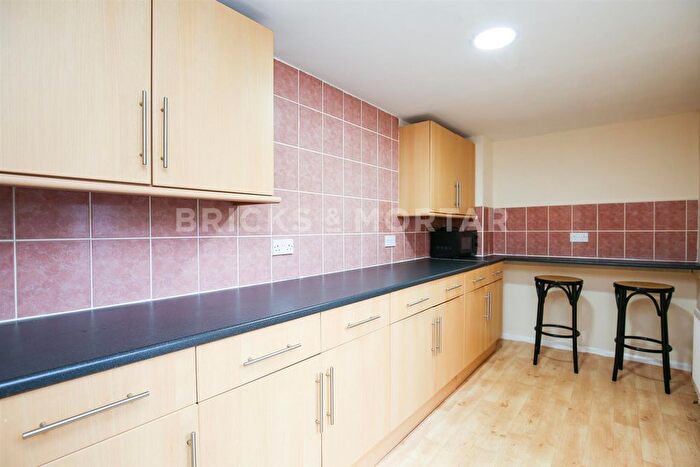 4 Bedroom End Terrace House To Rent In Shortridge Terrace, Jesmond, Newcastle Upon Tyne, NE2