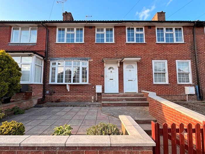 3 Bedroom Terraced House To Rent In Charminster Road, London, SE9