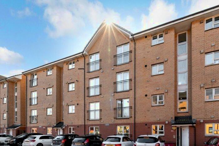 2 Bedroom Flat To Rent In Reidvale Street, Glasgow, G31