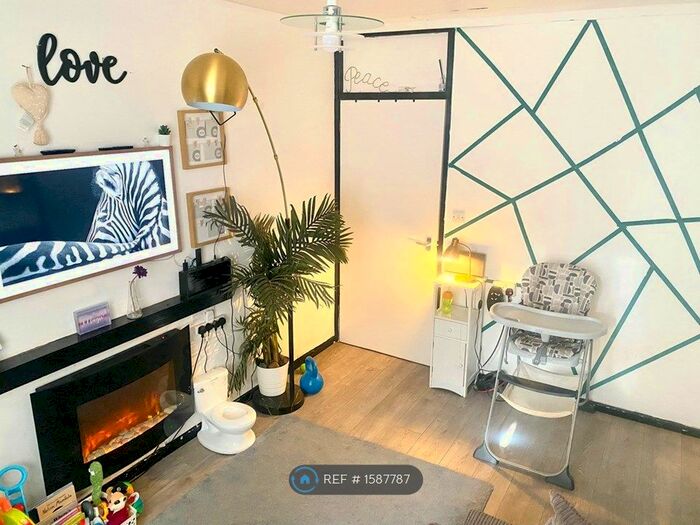 1 Bedroom Flat To Rent In St Peter's Road, London, W6