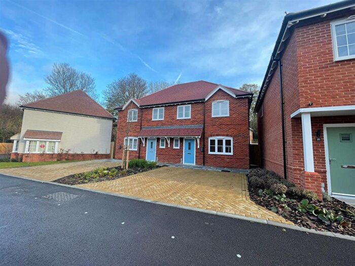 3 Bedroom Semi-Detached House To Rent In Old Halt Close, Fawkham, Longfield, DA3