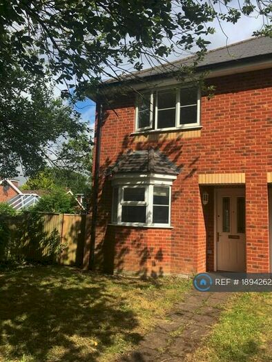 2 Bedroom Semi-Detached House To Rent In Acorn Drive, Chandler's Ford, Eastleigh, SO53