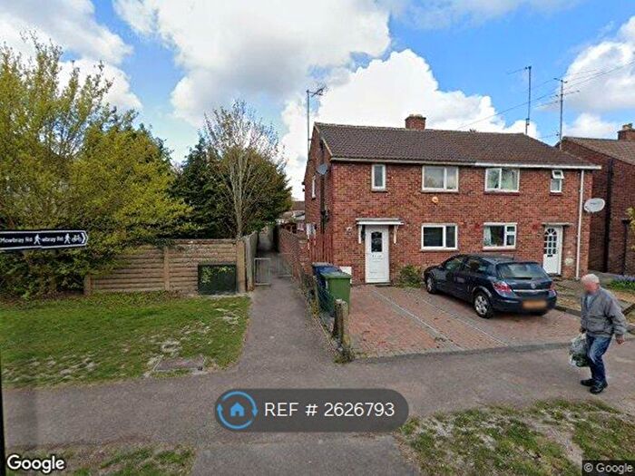 3 Bedroom Semi-Detached House To Rent In Wulfstan Way, Cambridge, CB1