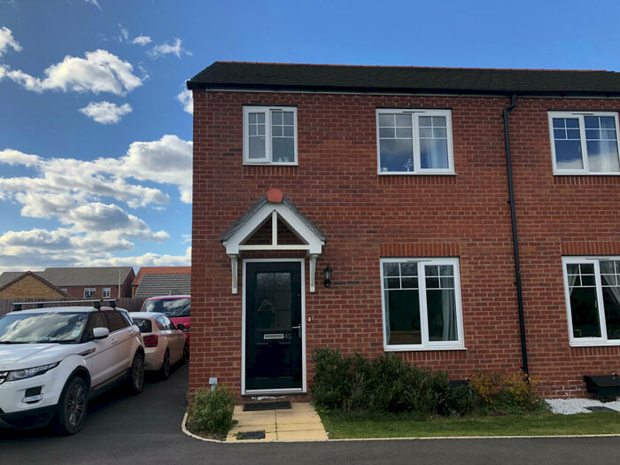 3 Bedroom Semi-Detached House To Rent In Byford Drive, Tamworth, B78