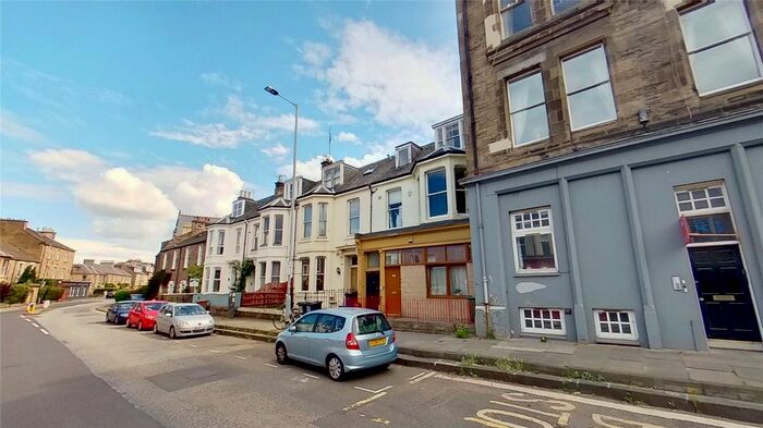 2 Bedroom Flat To Rent In Gilmore Place, Bruntsfield, Edinburgh, EH3