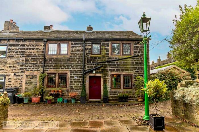 3 Bedroom End Of Terrace House For Sale In Hubberton Green, Hubberton Green, Sowerby Bridge, West Yorkshire, HX6