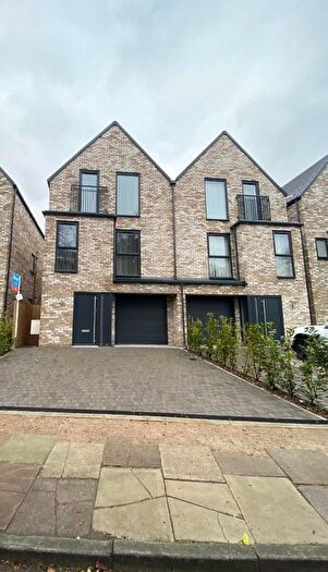 4 Bedroom Property To Rent In Park Road, Waterloo, Liverpool, L22