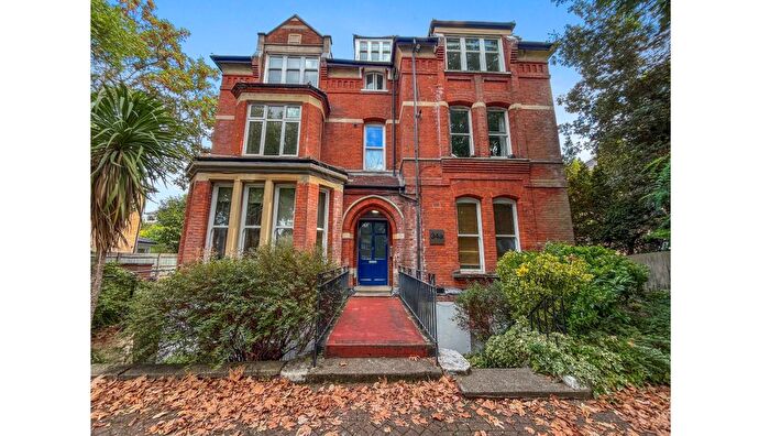 1 Bedroom Flat For Sale In Flat, A Arterberry Road, Wimbledon, London, SW20
