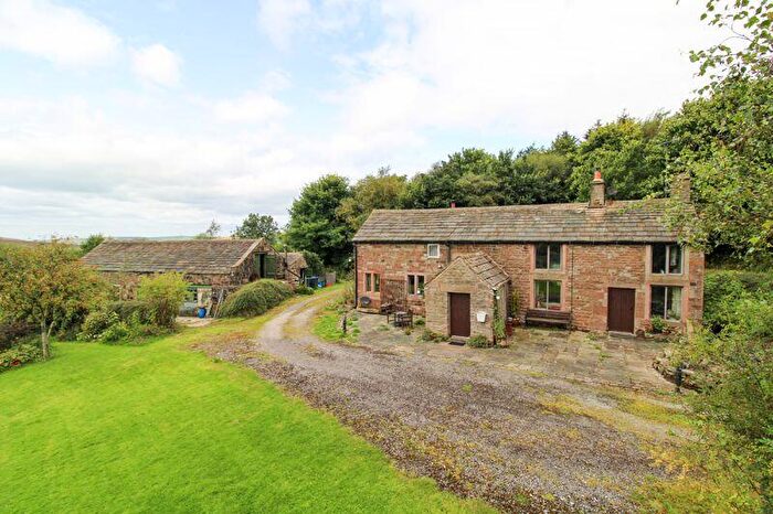 3 Bedroom Detached House For Sale In Ball Stone Farm, Quarnford, Buxton, ., SK17