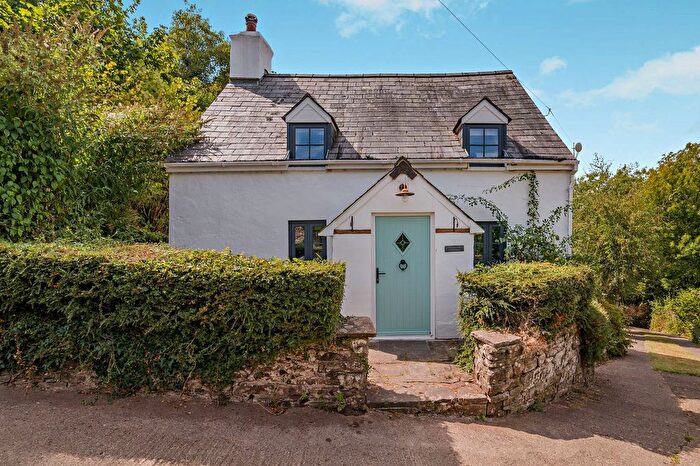 3 Bedroom Detached House For Sale In Dyffryn Crawnon, Llangynidr, Crickhowell, NP8