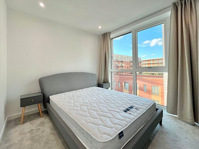 1 Bedroom Flat To Rent In Coster Avenue, London, N4