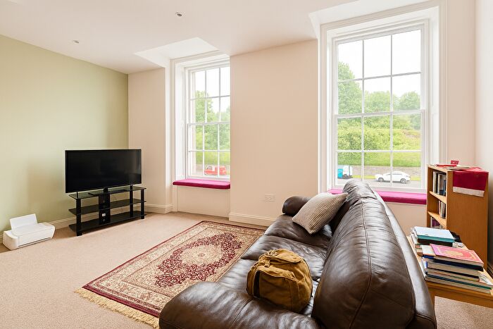 1 Bedroom Flat To Rent In New Road, Rochester, ME1