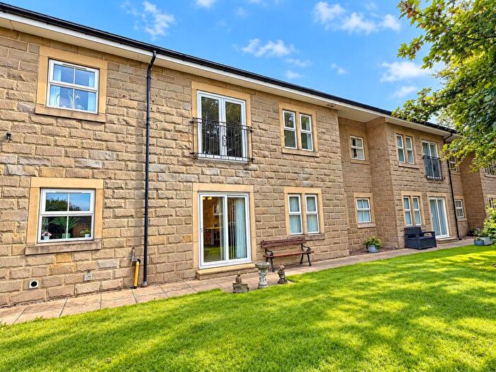 1 Bedroom Retirement Property For Sale In Mill Lane, Birkenshaw, Bradford, West Yorkshire, BD11