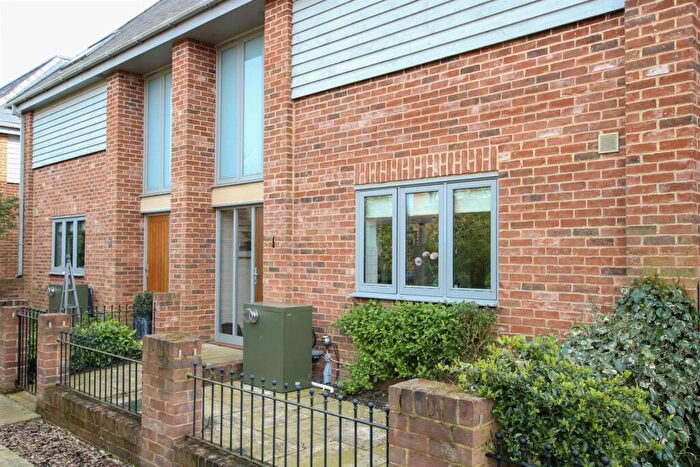 4 Bedroom Town House For Sale In Snape, Suffolk, IP17