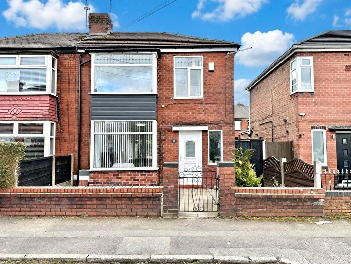 3 Bedroom Semi Detached House For Sale In Mather Street, Failsworth, Manchester, M35