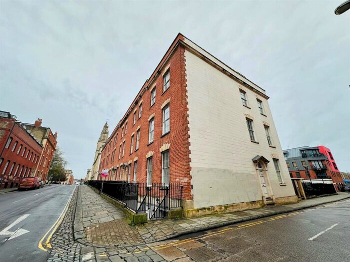 2 Bedroom Apartment To Rent In St. Paul Street, St Pauls, Bristol, BS2