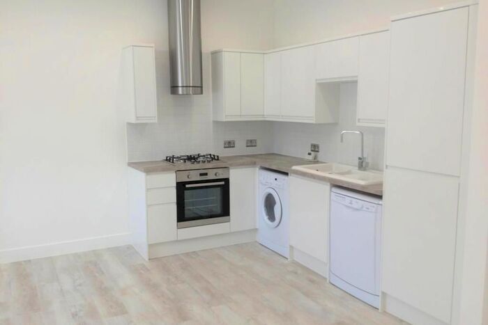 1 Bedroom Flat To Rent In High Beech Road, Loughton, IG10