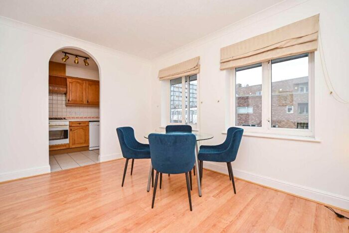 1 Bedroom Flat To Rent In Manchester Road, Canary Wharf, London, E14