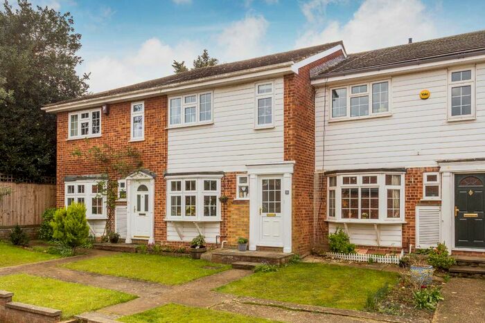 3 Bedroom Terraced House To Rent In Brandy Way, Sutton, Surrey, SM2