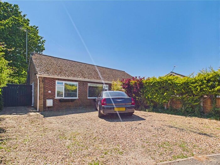 2 Bedroom Semi-Detached Bungalow For Sale In Samsons Road, Brightlingsea, CO7