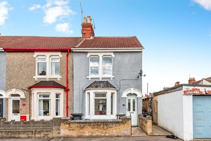 3 Bedroom End Of Terrace House For Sale In Morrison Street, Swindon, SN2