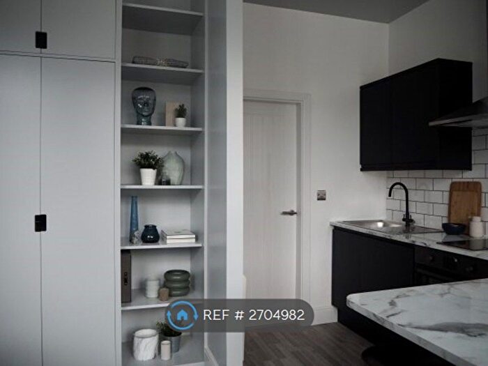 Studio To Rent In Holyhead Road, Bangor, LL57