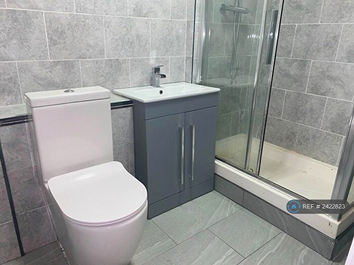 1 Bedroom Maisonette To Rent In Naylor Grove, Enfield, EN3