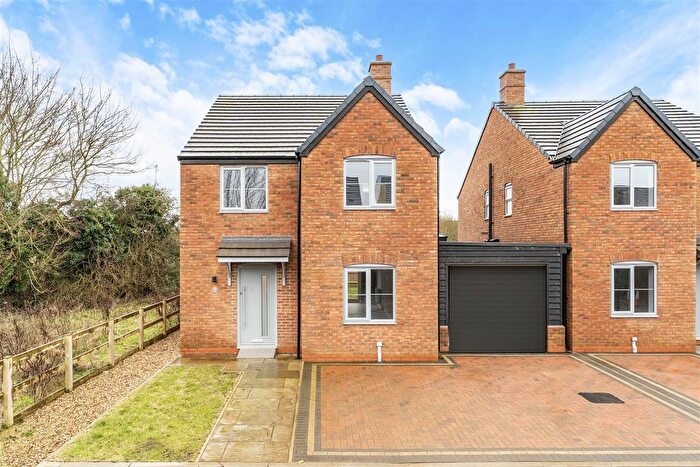 4 Bedroom Detached House For Sale In Wellingborough Road, Little Harrowden, Wellingborough, NN9