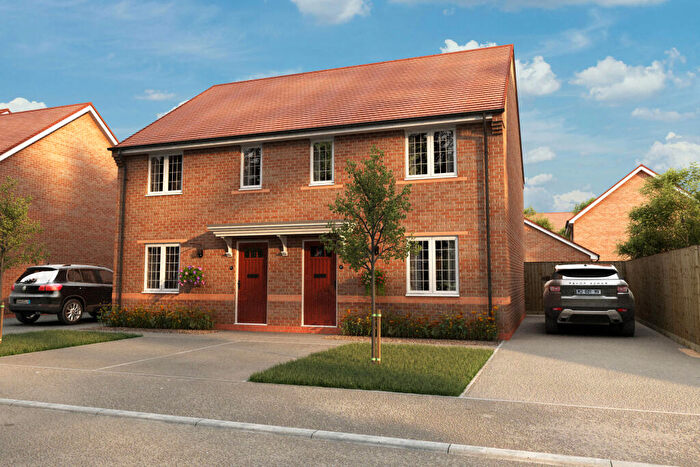 3 Bedroom Semi-Detached House For Sale In Nottingham Road, Ashby-De-La-Zouch, LE65