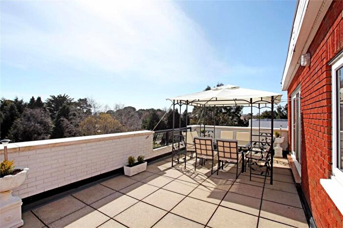 4 Bedroom Apartment For Sale In Martello Park, Canford Cliffs, BH13